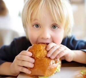 Disturbi alimentari in infanzia: prevenzione, diagnosi e cura