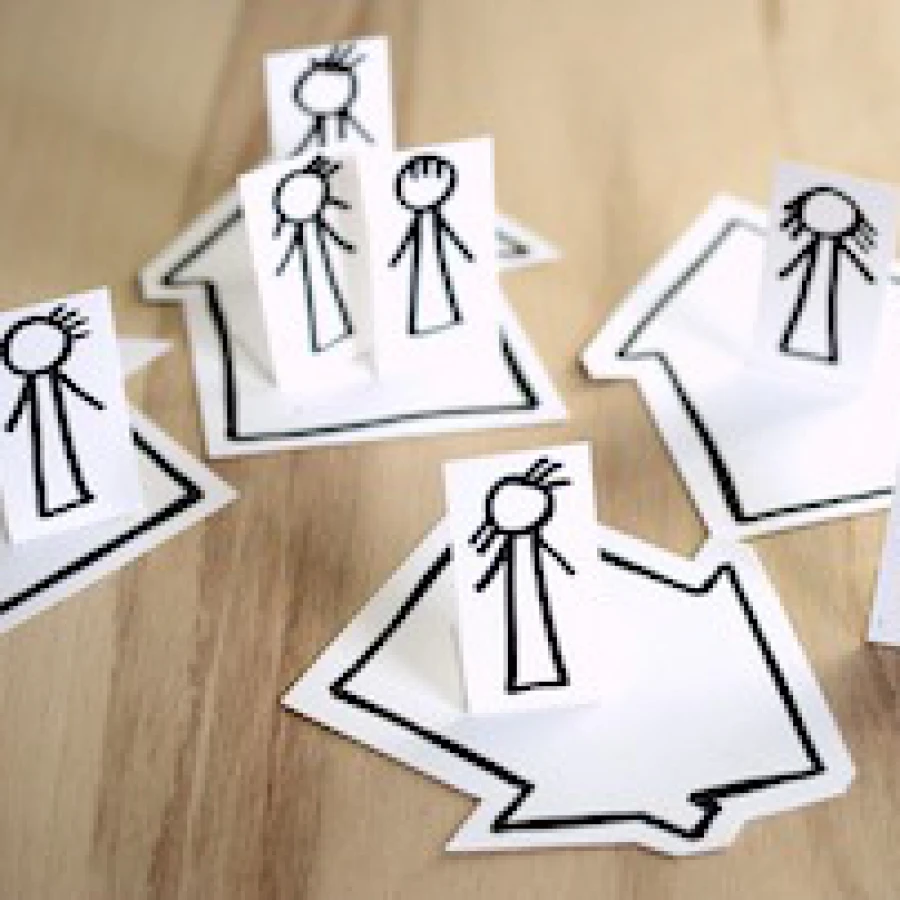 L'assessment familiare. Il primo colloquio con la famiglia: indicazioni operative e strumenti testali